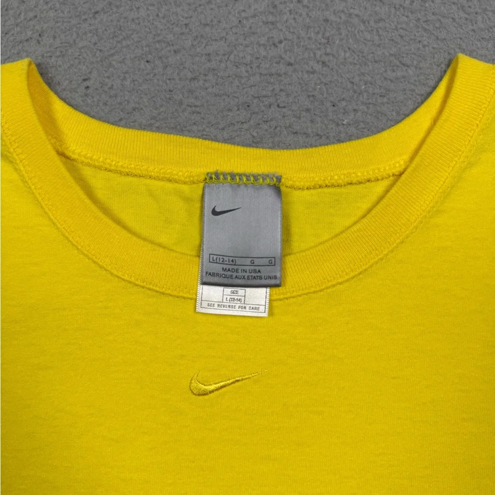 Vintage y2k Nike essential center‎ swoosh tank top